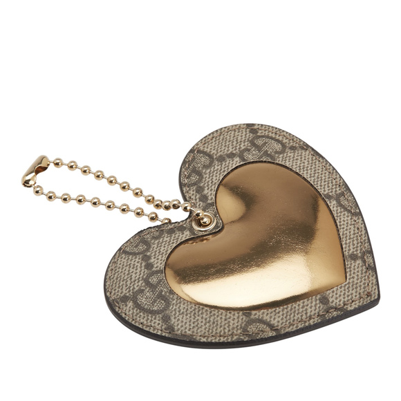 Pre-Loved Gucci GG Supreme Heart Charm Key Chain - Picture 1 of 3